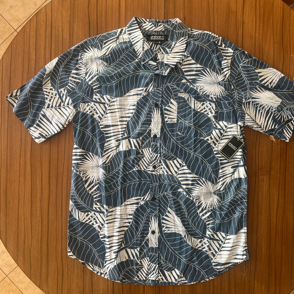 Ezekiel Men's Blue Tropical Print Shirt XL